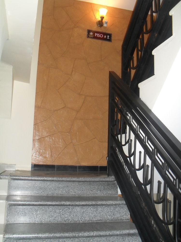 Hostal Corona Blanca Sucre Exterior foto